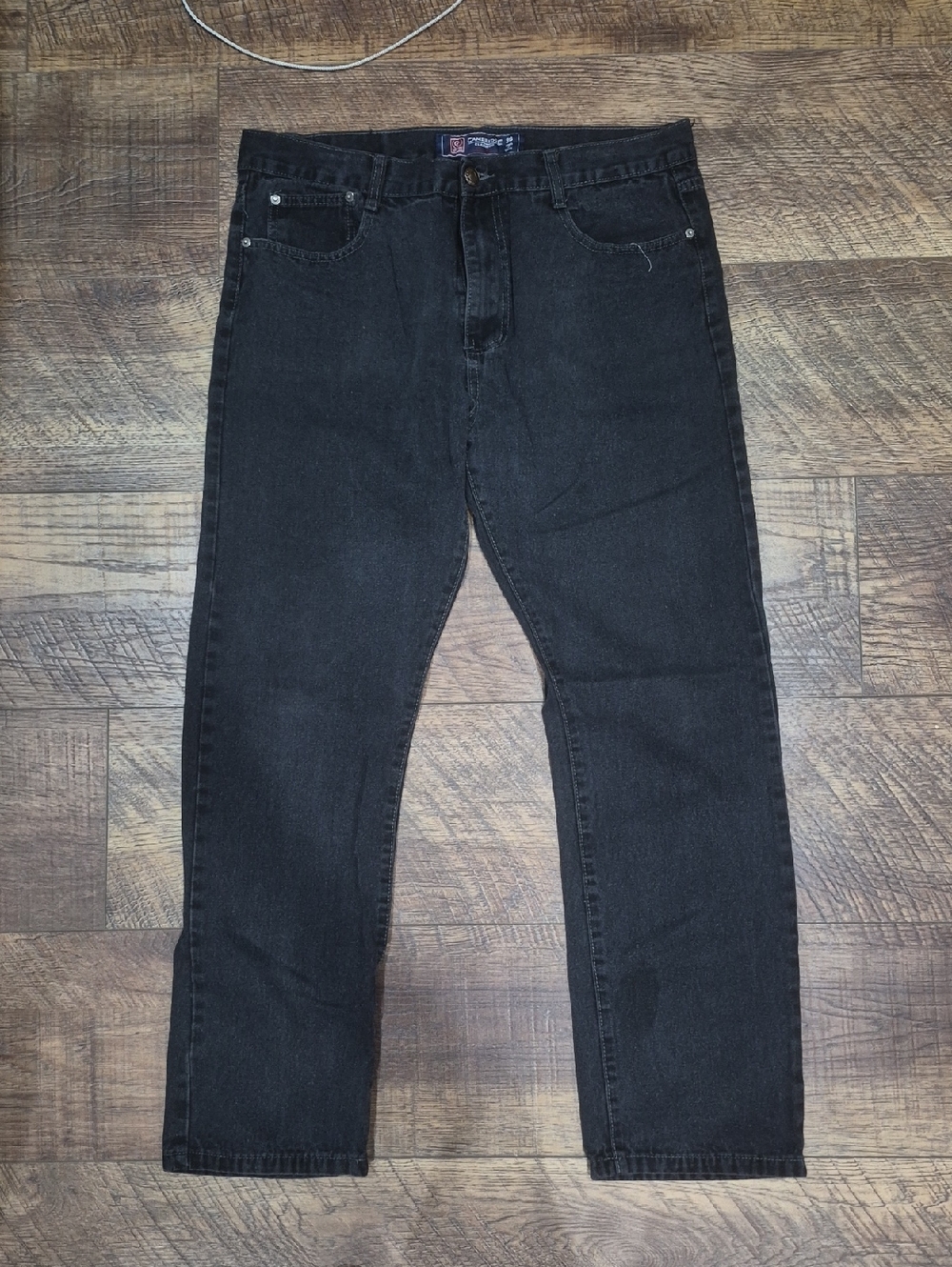 Like New Men's Cambridge Classics Black Distressed Wash Jeans Size 36 X 31